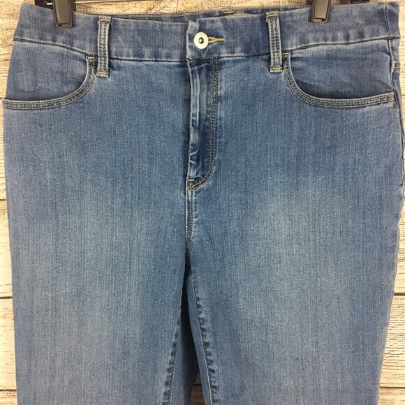 Chico's Capris Jeans Size 0.5 - Picture 4 of 13